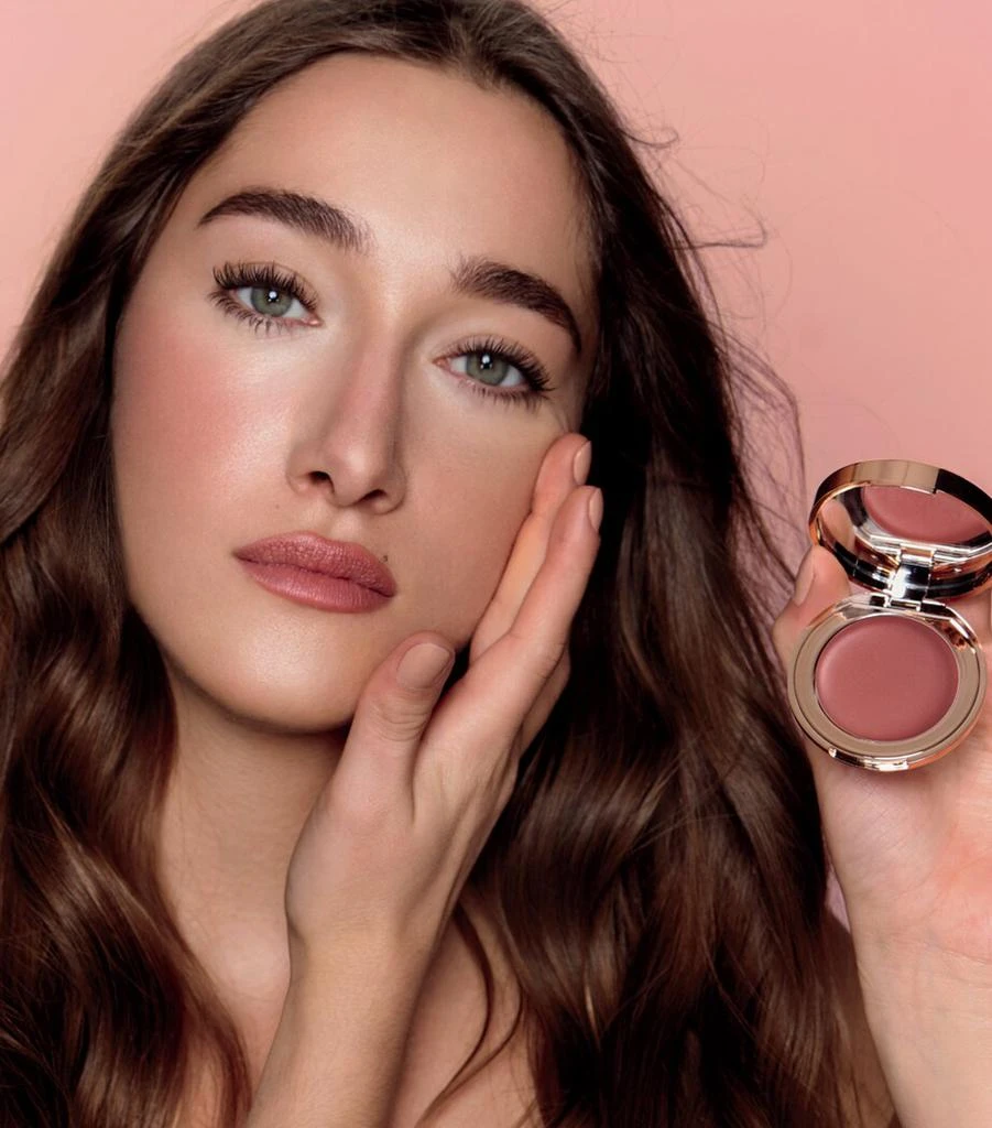 Charlotte Tilbury Pillow Talk Lip and Cheek Glow 2
