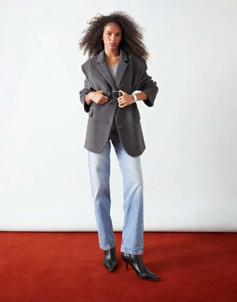 Topshop Topshop Runway mid rise straight jean in bleach