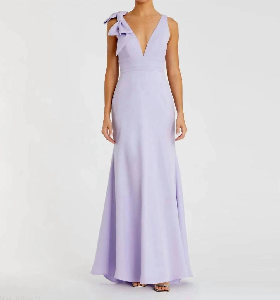 Mac Duggal Mac Duggal - V-neck Gown