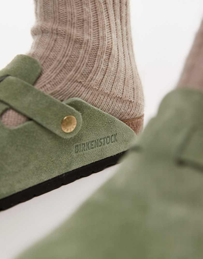 Birkenstock Birkenstock Narrow Fit Boston clogs in green tea suede