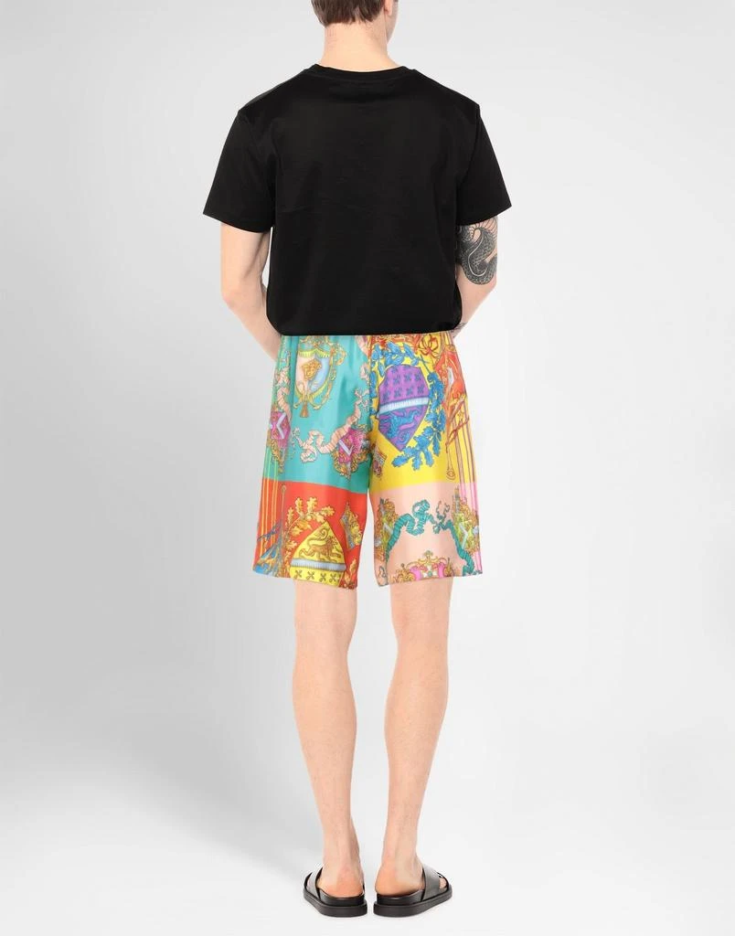 Versace Shorts
Bermuda 3