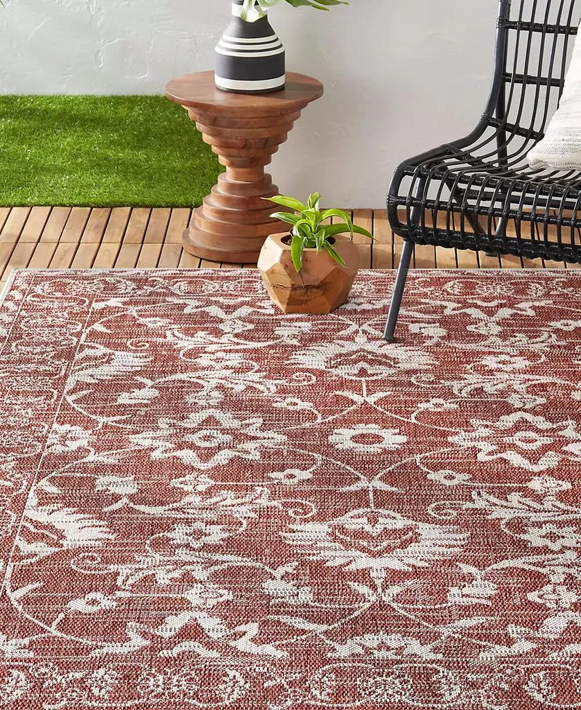 Nicole Miller Patio Country Ayala 5'2" x 7'2" Outdoor Area Rug 4