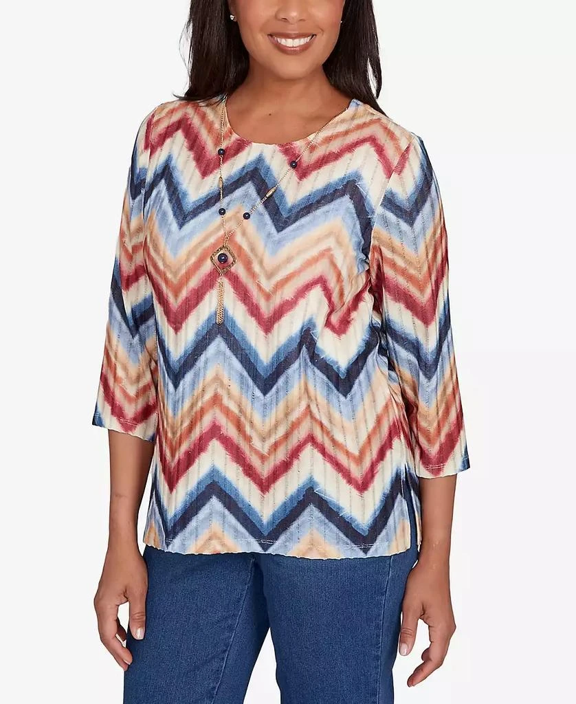Shop Women's Sunset Canyon Textured Knit Chevron Top with Necklace