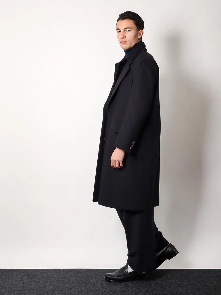 HEVÒ Virgin wool coat with satin lining 2