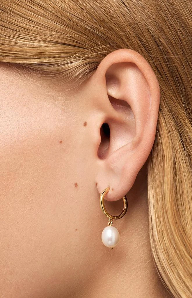 Ana Luisa Medium Frida Pearl Hoop Earrings 3