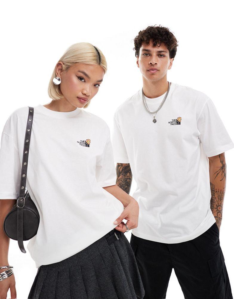 【超おすすめ】The North Face Bloom Oversized T-Shirt The North Face The North Face Bloom backprint oversized t