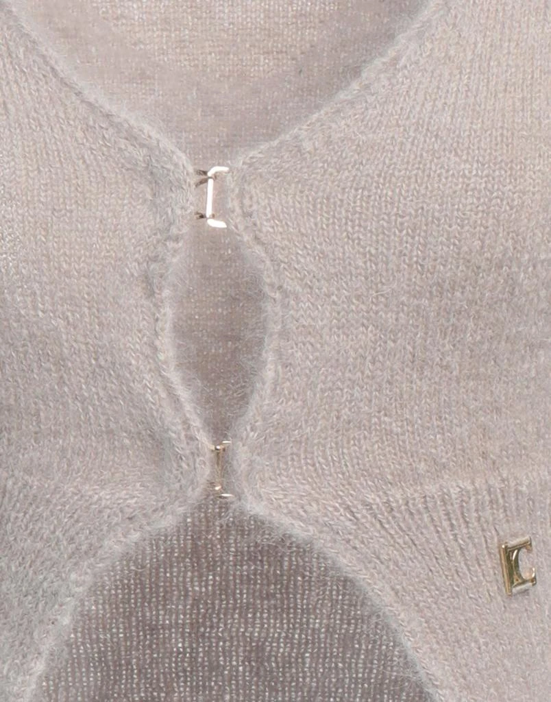 Low Classic Cardigan 4