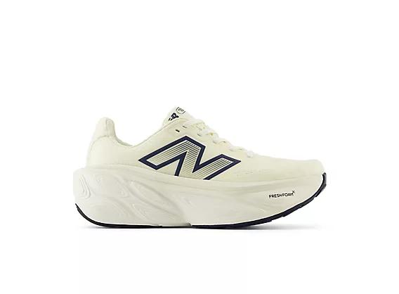 ★ニューバランス More v5 Sneaker 関税込★ New Balance Fresh Foam X More V5 in Black | Lyst