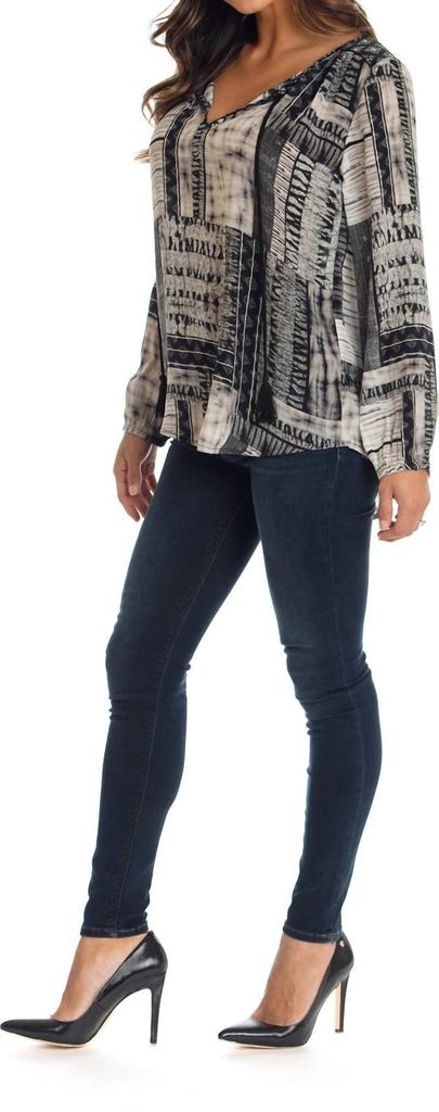 Tolani Janessa Top In Black