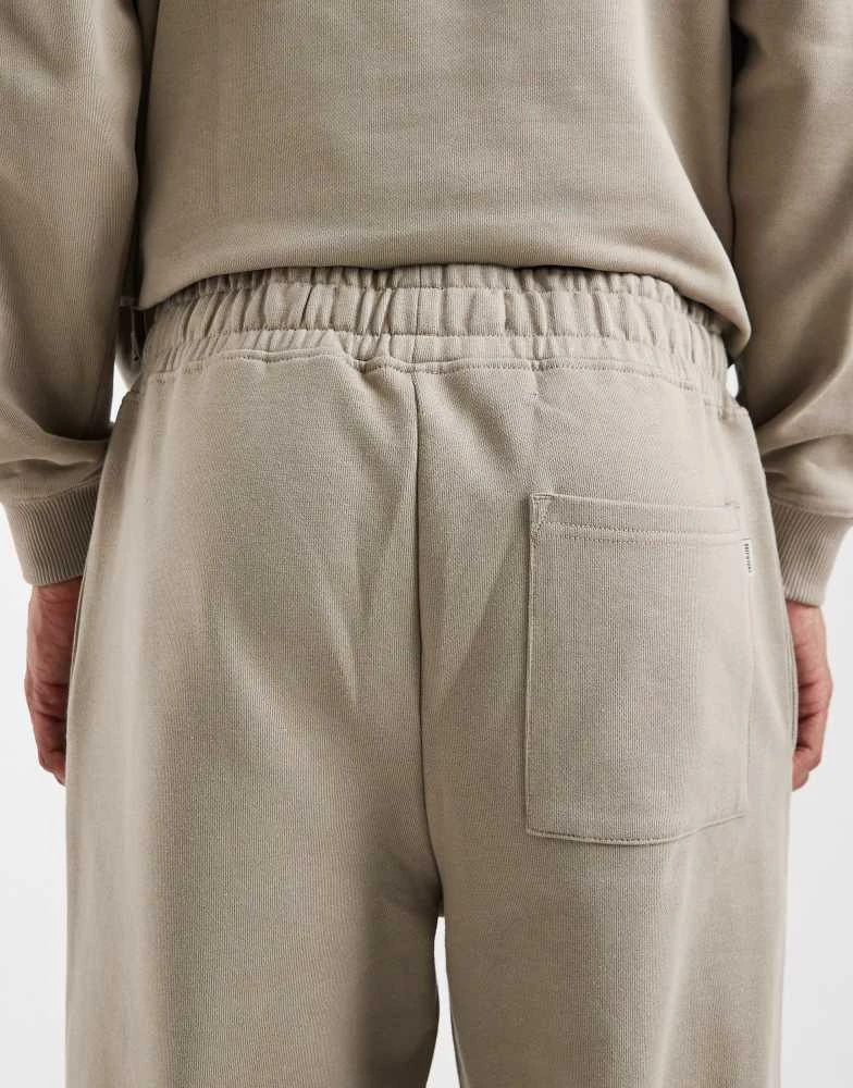 Only 
Sons ONLY 
SONS premium 400gsm heavyweight loose fit jogger co-ord in grey brown 5