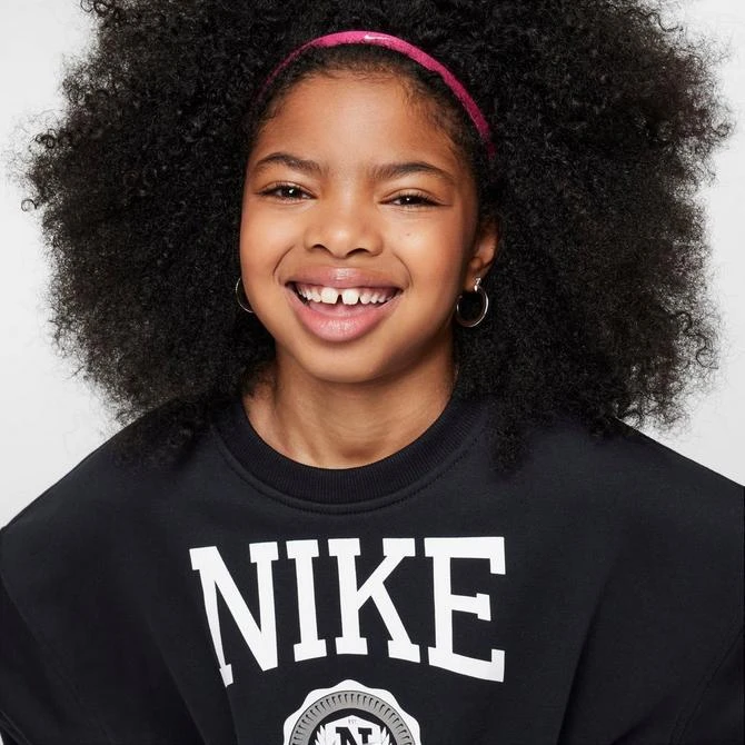 NIKE Girls' Nike Sportswear Club Crewneck Sweatshirt 4