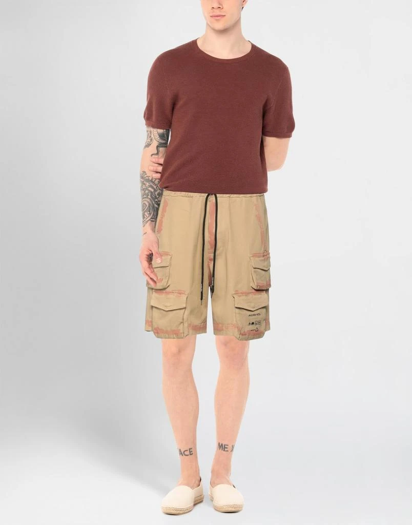 MAUNA KEA Shorts 
Bermuda 2