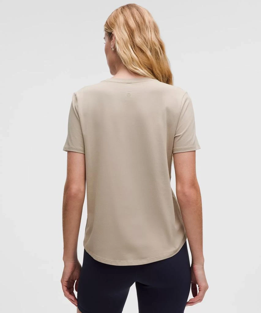 Lululemon Love Curved-Hem Crewneck T-Shirt 23