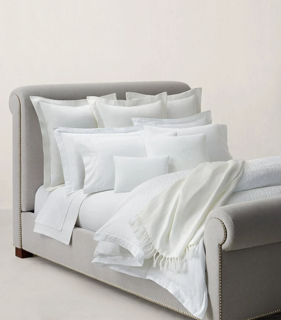 Ralph Lauren Penthouse Oxford Sham Pillowcase (50cm x 75cm) 1