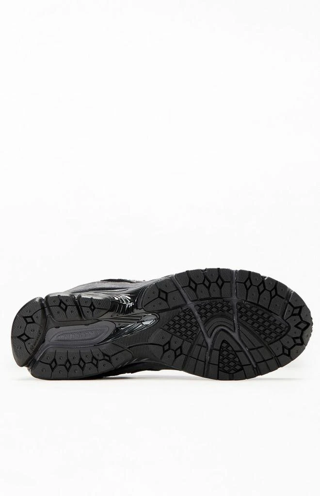 New Balance Black 2002R Shoes 4