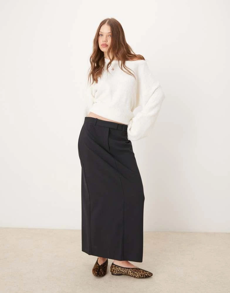 Abercrombie & Fitch Abercrombie & Fitch column maxi skirt in black 1