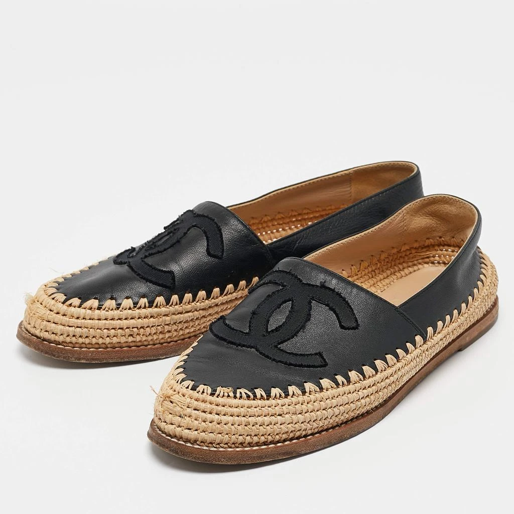Chanel Chanel Beige/Black Leather and Raffia CC Espadrille Flats Size 36 2