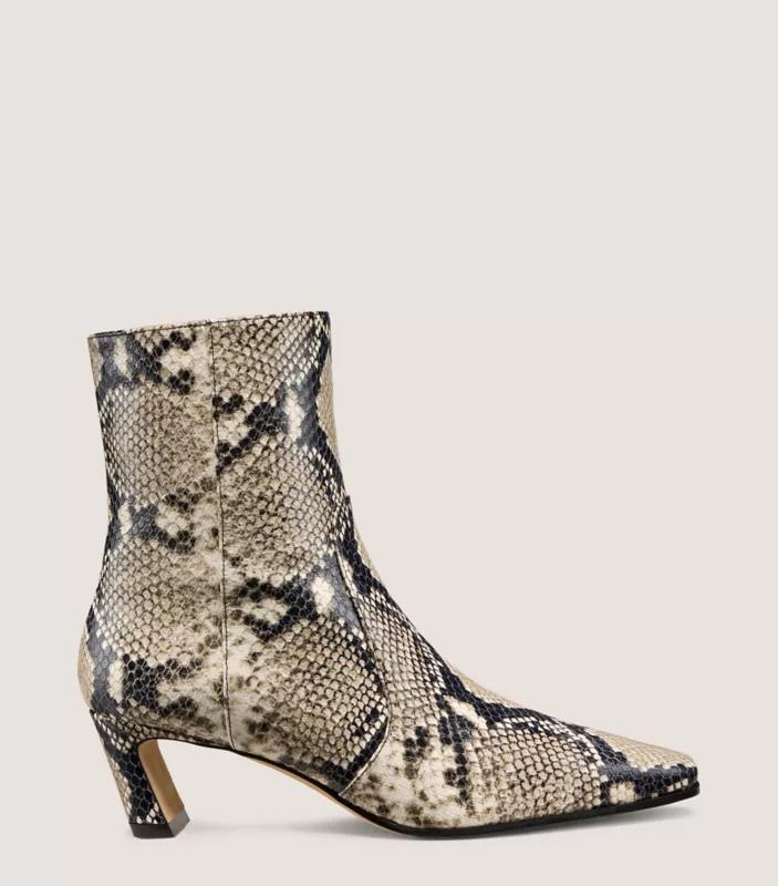 Stuart Weitzman 