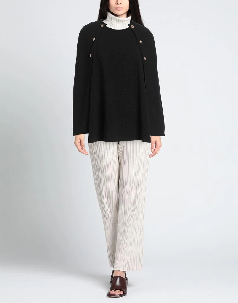 JOSEPH RIBKOFF Cape 2