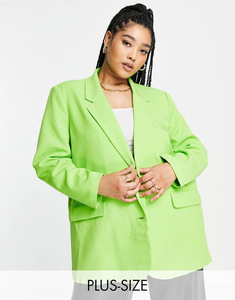 Vero Moda Curve Vero Moda Curve oversized blazer in green 1