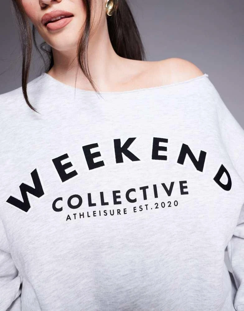 ASOS Weekend Collective Weekend Collective Curve relaxed off shoulder sweatshirt in ice marl 2