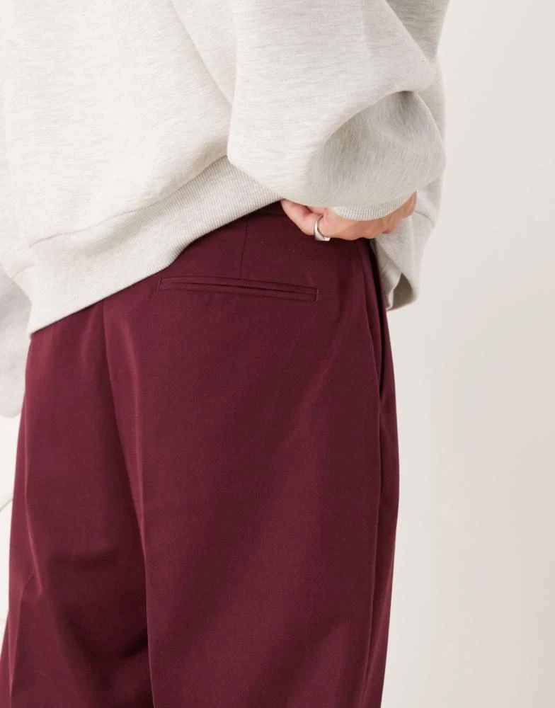 ASOS ASOS DESIGN smart balloon trousers with front pleat in burgundy 5