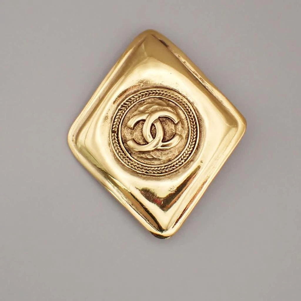 Chanel Vintage Cc Diamond Brooch Metal _Plated Brooch Jewelry (Pre-Owned)