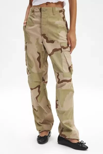 Urban Outfitters Urban Renewal Vintage Camo Pant 1