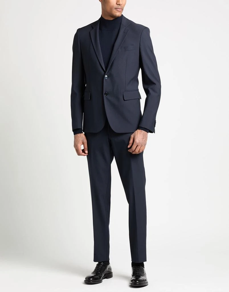 BRIAN DALES Suits 2