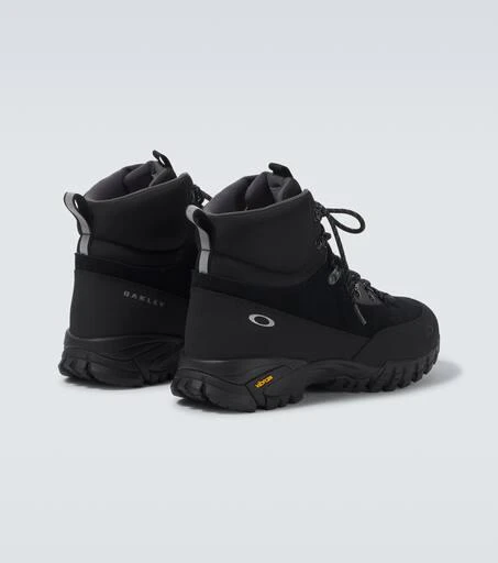 Oakley Vertex suede hiking boots 6