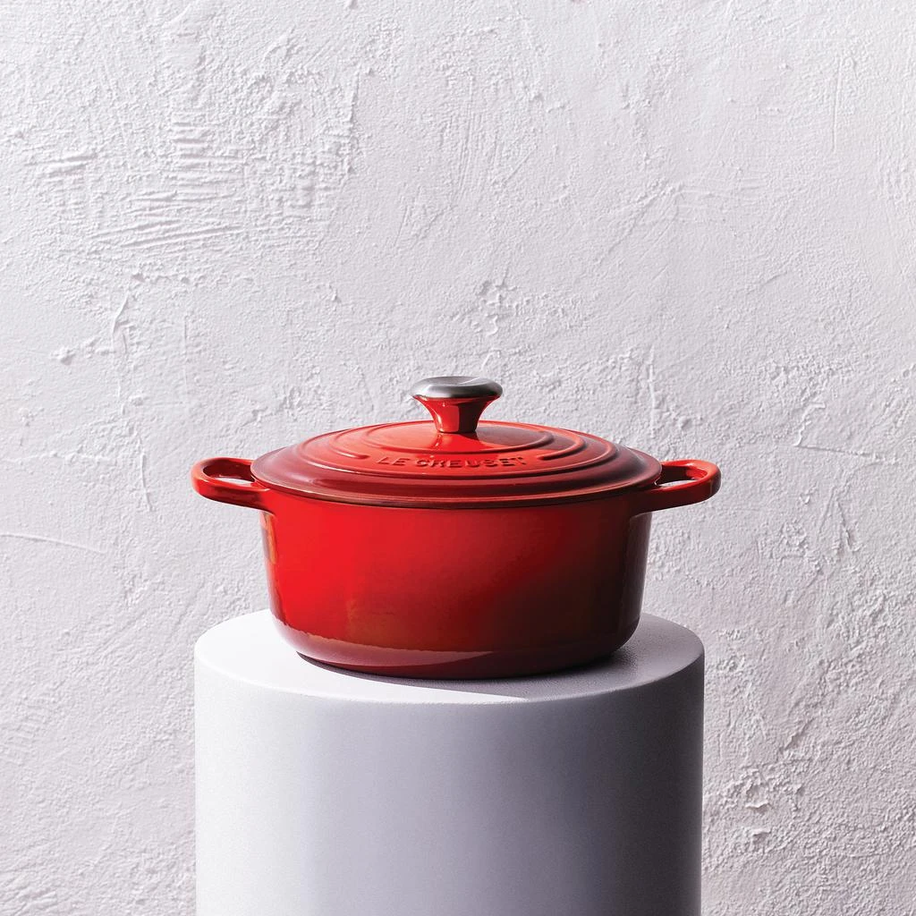 Le Creuset Signature Cast Iron Round Casserole - 24cm - Bamboo Green 4