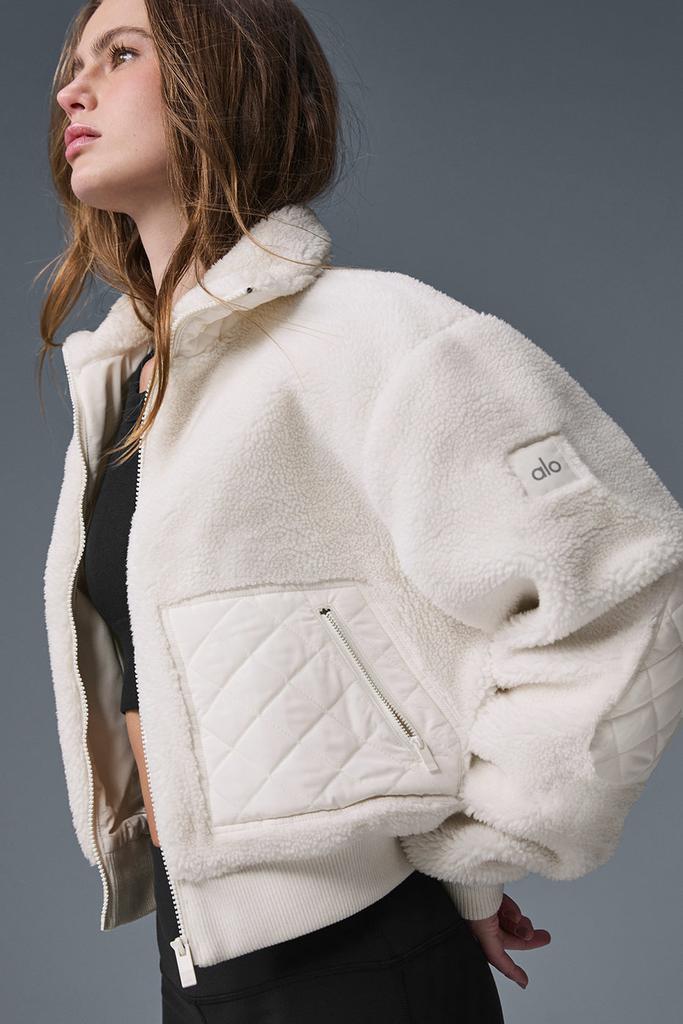 ブルゾン [Alo Yoga] Sherpa Edge Bomber Sherpa Edge Bomber - Ivory | Alo Yoga