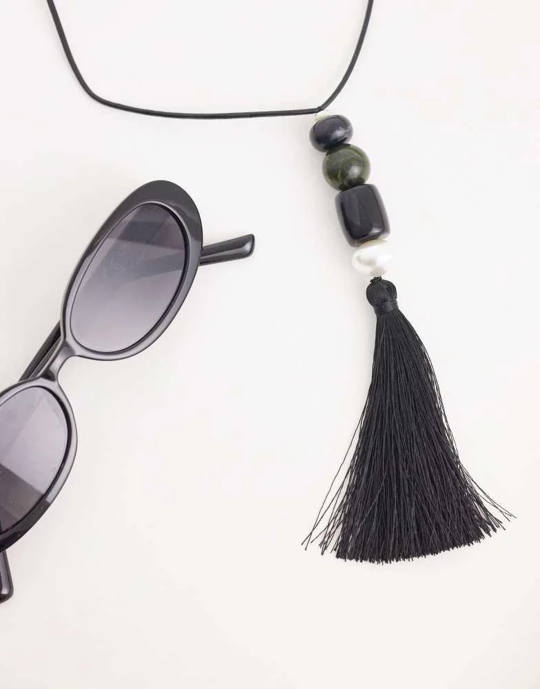 Mango Mango statement tassel necklace in silver 2