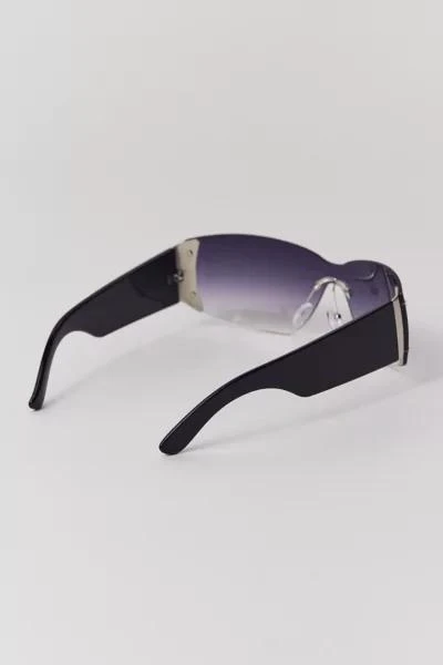 Urban Outfitters Brittney Y2K Shield Sunglasses 4
