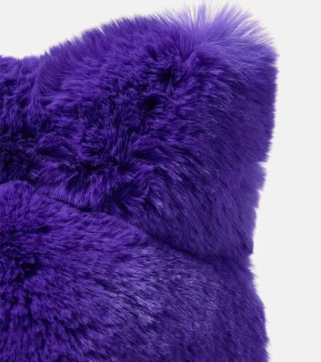 Acne Studios Faux fur hat 3