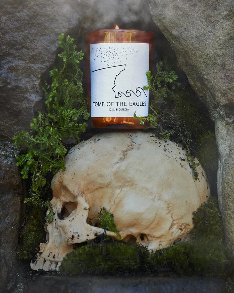 D.S. & Durga 7 oz. Tomb of the Eagles Candle 3