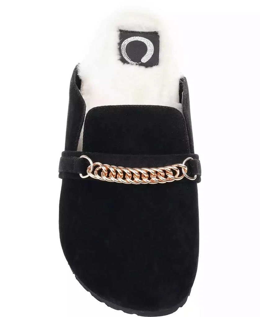 Journee Collection Women's Quinnie Chain Mule 7