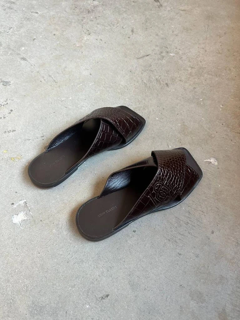 Low Classic Low Classic - Leather Crossover Sandals 3