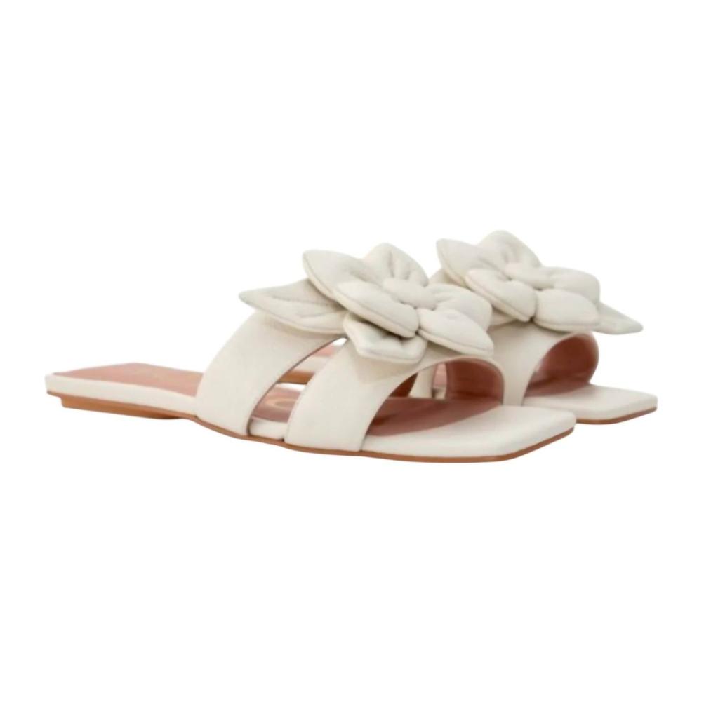 【Alaia】 Confettiレザーサンダル Alaïa Confetti leather sandals - Sandals - Compare Prices