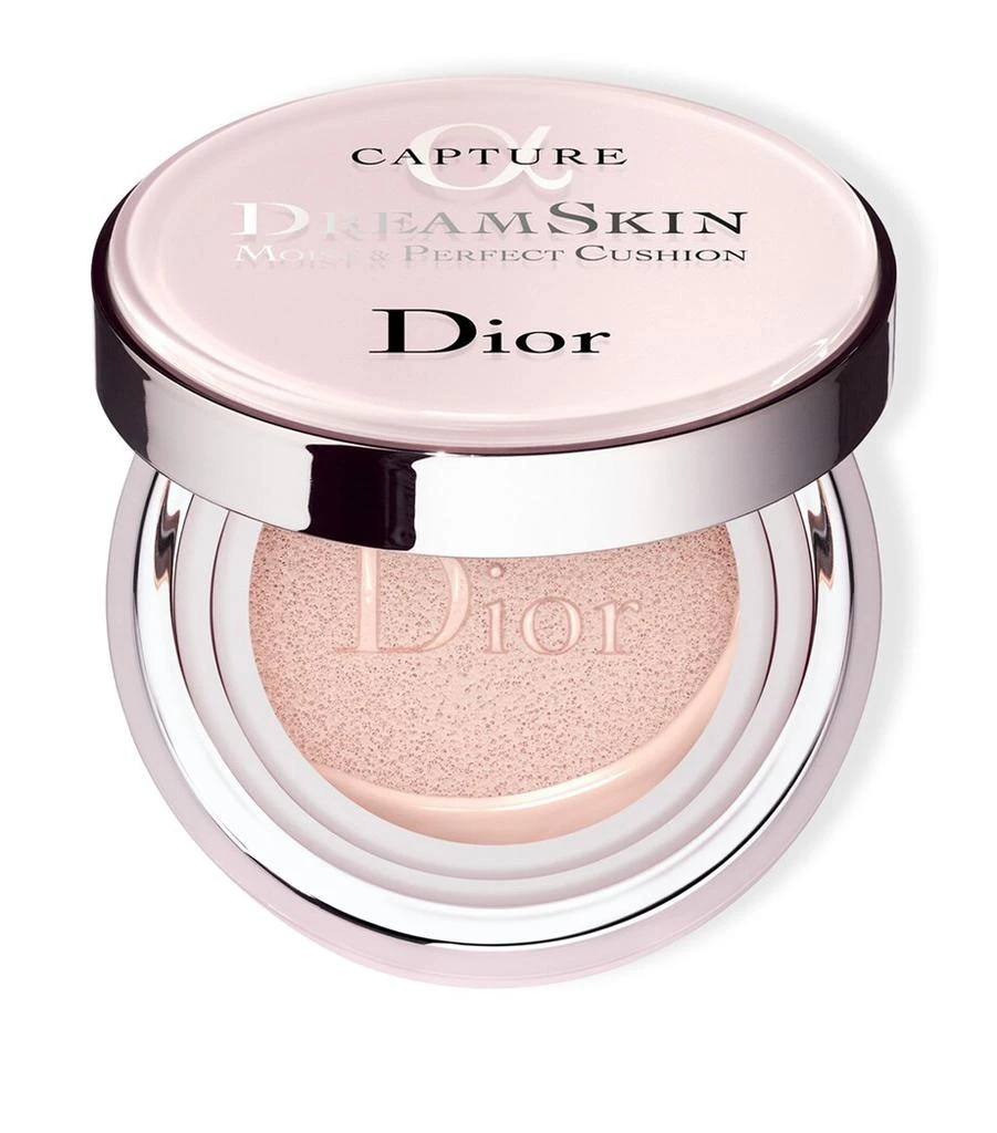 Dior Capture Totale Dreamskin Moist & Perfect Cushion SPF 50 1