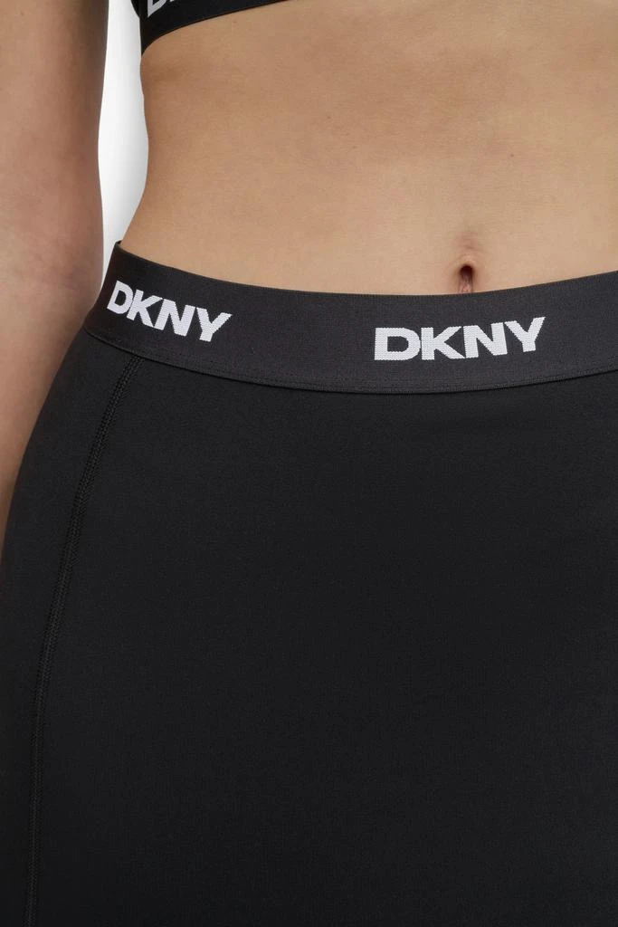 DKNY LOGO ELASTIC BALANCE COMPRESSION SKORT 5