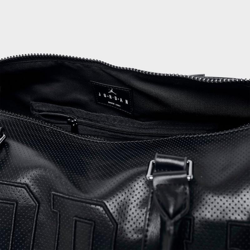 Jordan Jordan Monogram Duffel Bag (25L) - Luggage & Travel Gear