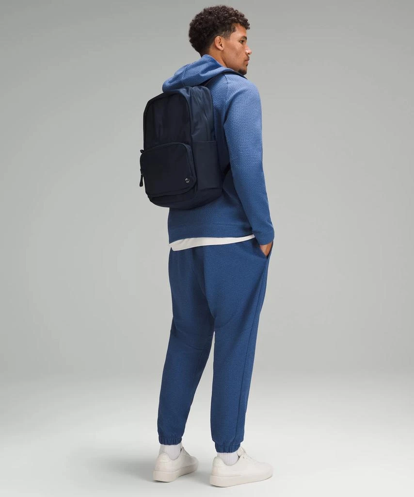 Lululemon Everywhere Backpack 22L 12