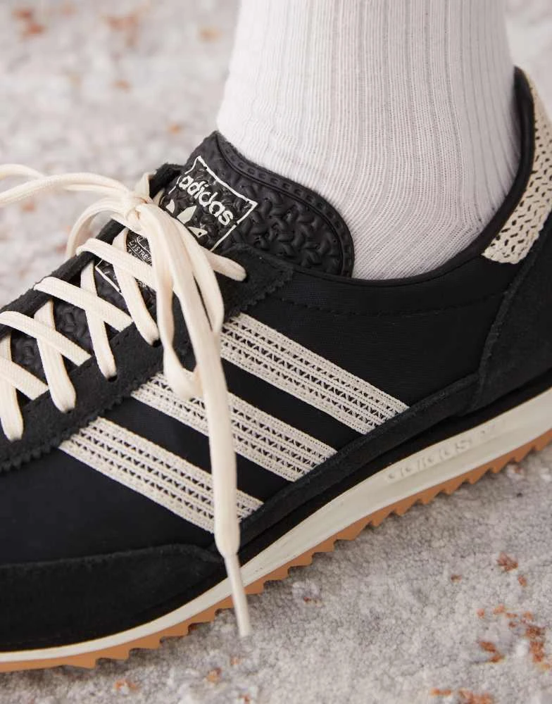 Adidas adidas Originals SL 72 OG crochet trainers in black and cream 4