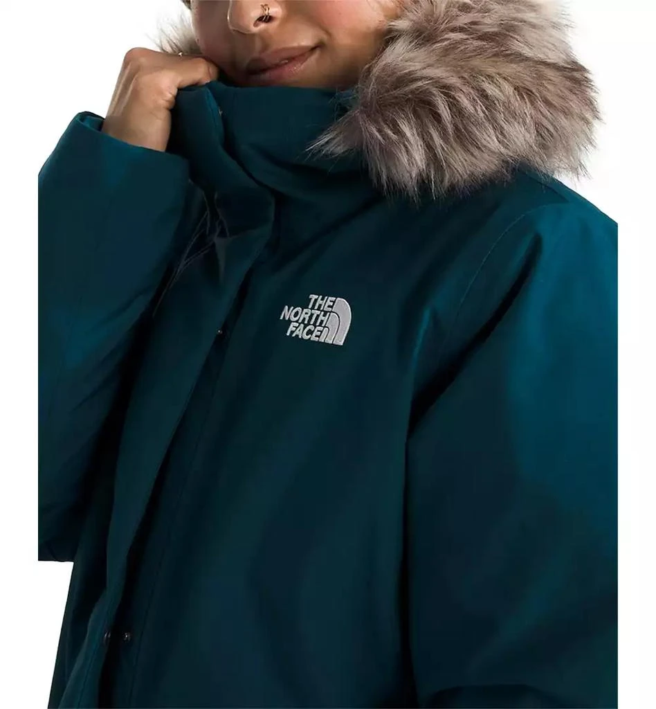 The North Face Women's Arctic Hooded Faux-Fur-Trim Parka 9