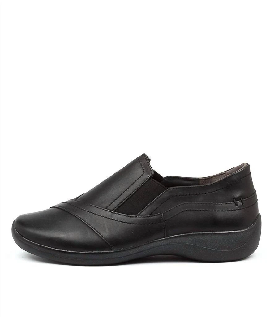 Ziera Women's Java Slip On Shoes In Black 4