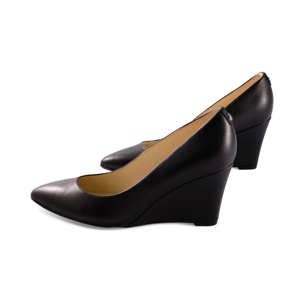 Nine West Nine West - Women's Cal 9x9 Dress Wedges