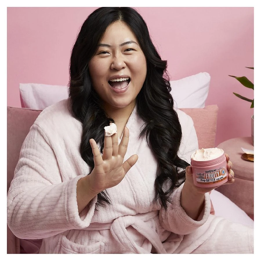 Soap & Glory Call of Fruity Body Butter 7