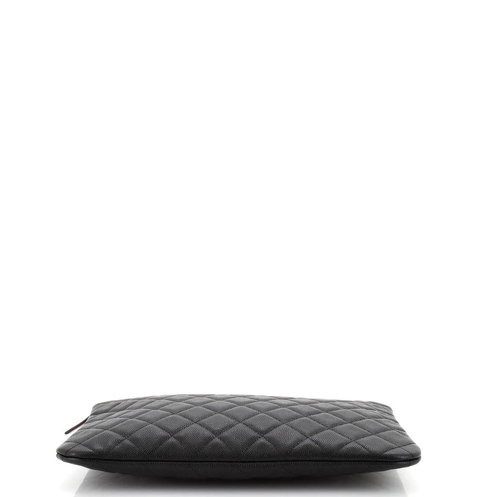 Chanel O Case Clutch Quilted Caviar Medium 5