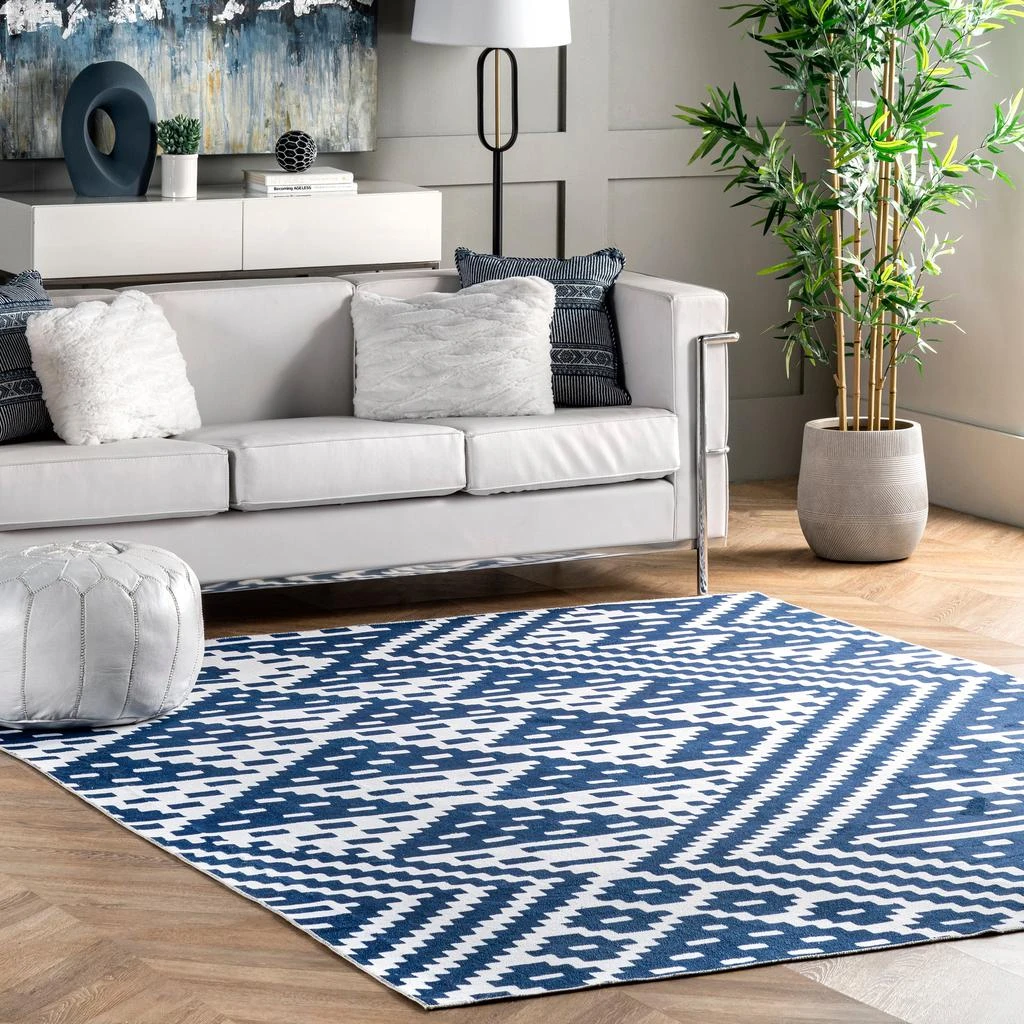 nuLOOM Chiara Machine Washable Modern Geometric Area Rug 1
